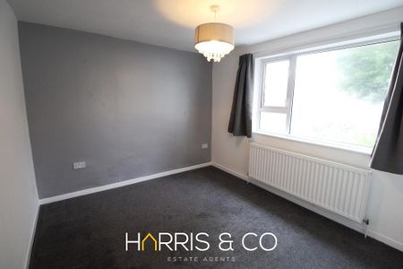 2 bedroom semi-detached house to rent - Photo 2