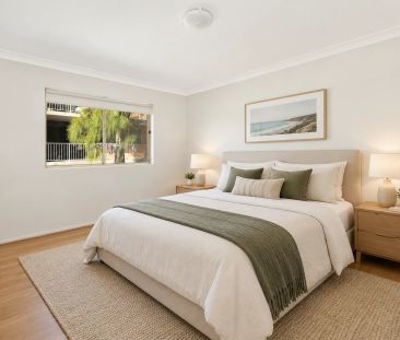 Spacious, Light Filled Three bedroom Apartment - Photo 1