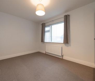 12 Muskett Crescent, Carryduff, Belfast, BT8 8QL - Photo 4