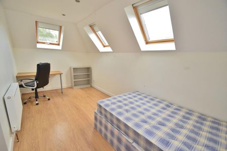 7 bedroom semi-detached house to rent - Photo 4