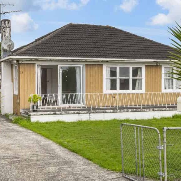 4-Bedroom Home with Spacious Section - Photo 1