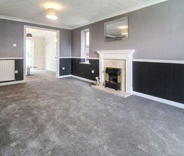 4 bedroom detached house to rent - Photo 3