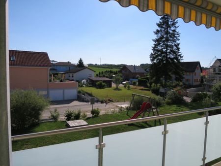 schöne 4 1/2 Zimmer-Wohnung an ruhiger Lage - Photo 4