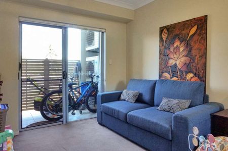 CENTRAL 3 BEDROOM APARTMENT - NON FURNISHED - Photo 5