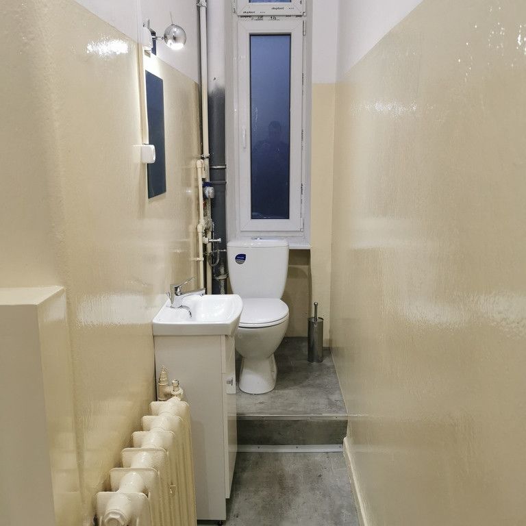 Mieszkanie pracownicze, dla 10-12 osób, centrum - Photo 1