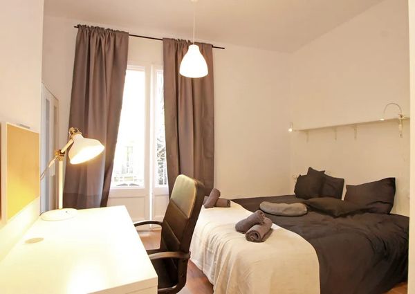 Carrer dAlí bei, Barcelona, Catalonia 08013