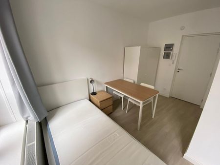Location Appartement 1 pièce 16m² LILLE 59000 - Photo 4