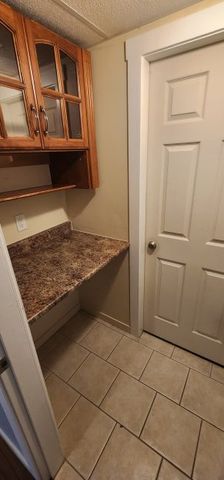 1bed, 1 bath with large shower in Old Glenmore - Photo 3