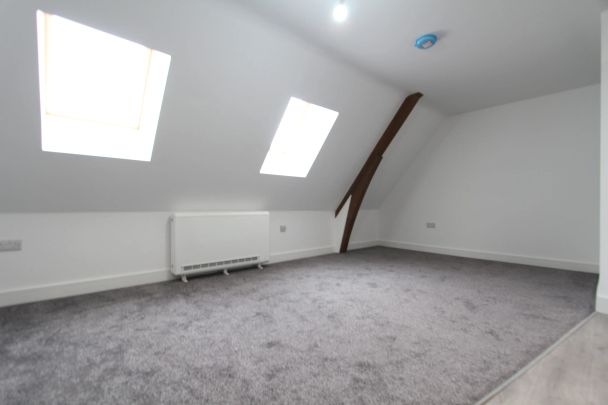 Flat 7 102 Chaucer Close, Sheffield, S5 - Photo 1