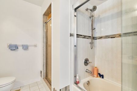 For Lease - 158 Galleria Parkway, Markham, Ontario - Photo 3