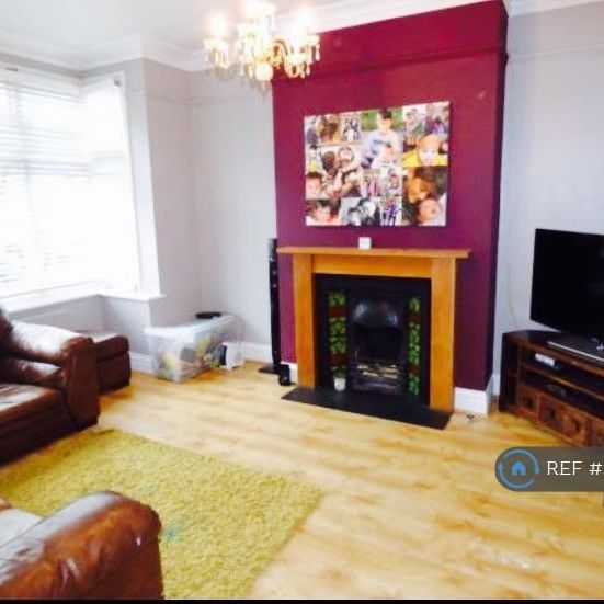 3 bedroom terraced house to rent - Photo 1