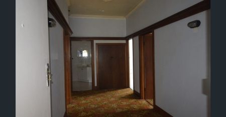 42 Avondale Rd, Preston, Vic 3072 - Photo 5