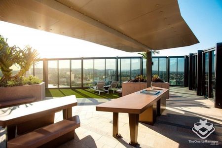 Studio Apartment for Rent â Utilities Included - Photo 5