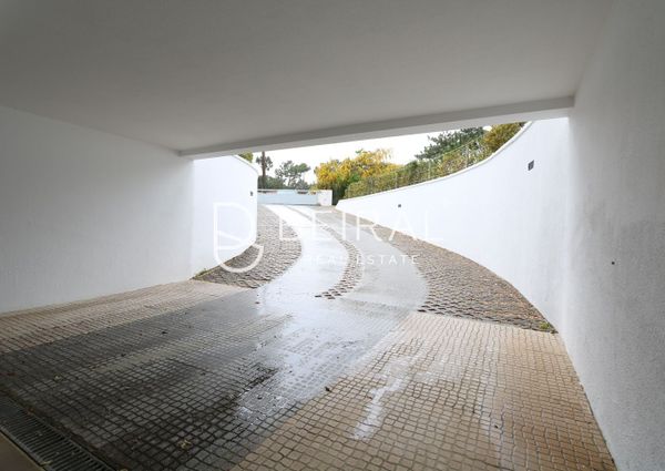 Moradia T4 em Setúbal