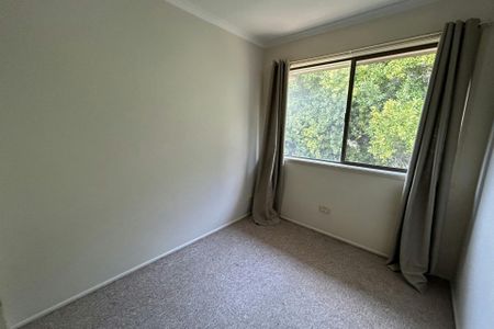 THIS DELIGHTFUL HOME STRIKES THE PERFECT BALANCE BETWEEN COMFORT AND CONVENIENCE! - Photo 4