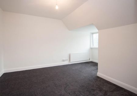 3 bedroom maisonette to rent - Photo 3