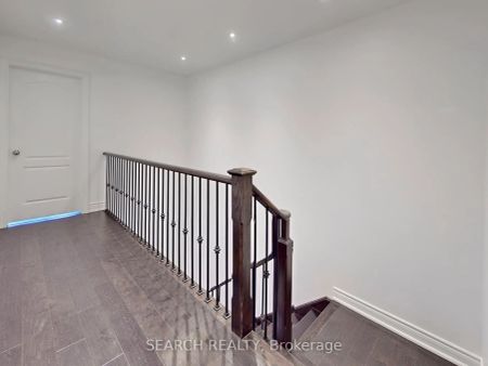 Condo Townhouse For Lease | W9269453 - Photo 3