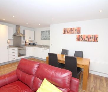 2 bedroom apartment to rent - Photo 6