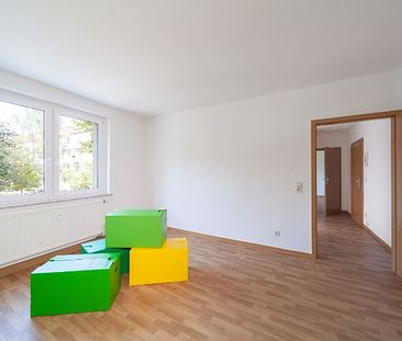 Erstbezug nach Sanierung! Moderne 3-Zimmer-Wohnung mit Balkon in Merseburg Nord - Photo 6