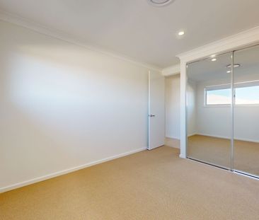 Newly Built Furnished Duplex in South Lakes - Photo 1