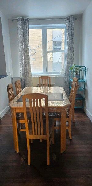 4 1/2 St-Jean Baptiste (1er Avril) - Photo 1