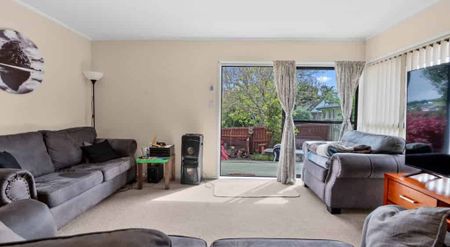 2/99 Prince Regent Drive - Photo 4