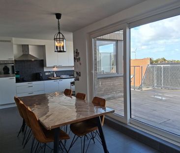 Lumineus appartement met ruime terrassen - Photo 3