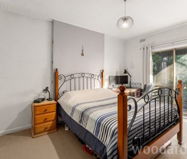 Large Family Home!!! - Photo 2