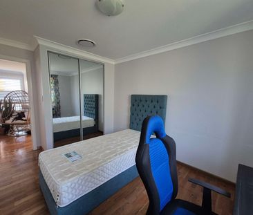 Schofields - Photo 5