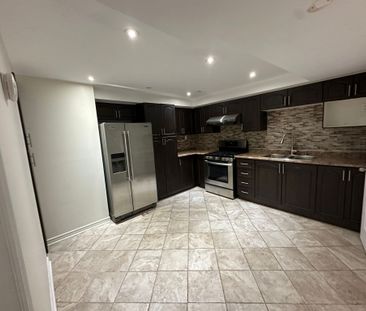 For Lease - 1865 Cricket Lane Unit# Basement, Pickering, Ontario - Photo 4