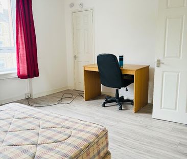 Room in a Shared Flat, Craigpark Dr, G31 - Photo 4