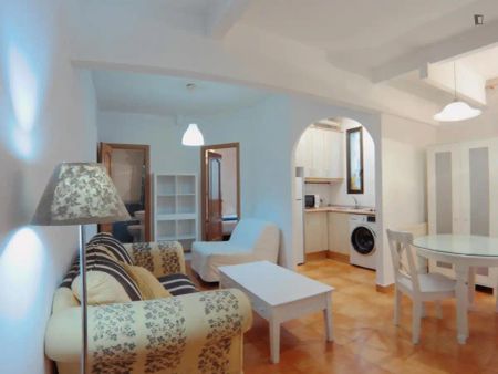 Apartamento de alquiler en Trafalgar - Photo 2