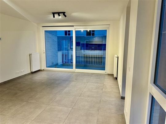 Appartement te huur - Foto 1