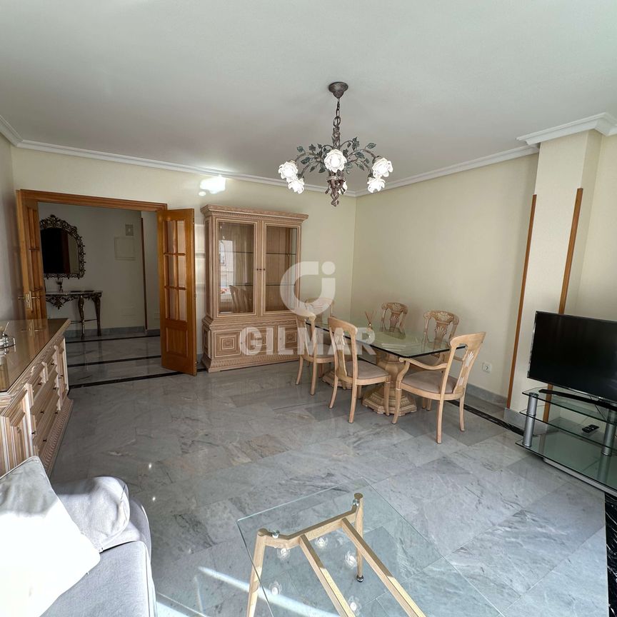 Apartamento en alquiler en Milla de Oro – Marb. Club – Málaga | Gilmar - Foto 1