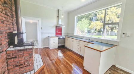 Charming home in Nightcaps - Photo 5