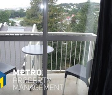 One bedroom, With own ensuite - Photo 5