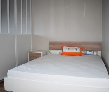 Location Appartement 1 pièce 29m² - Photo 3