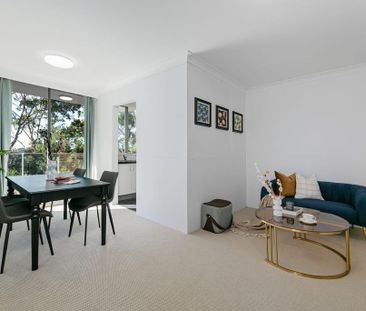 Centrally Positioned, Private And Sun-Kissed, Tastefully Updated On... - Photo 5