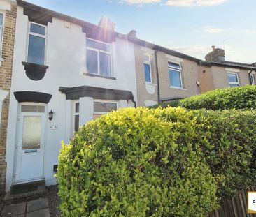 2 bedroom terraced house to rent - Photo 2