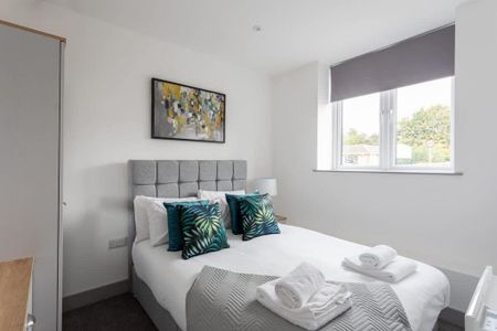 1 bedroom serviced apartment to rent - Photo 5