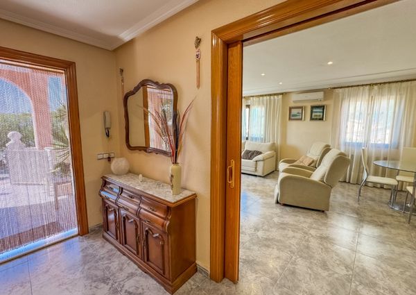 Elche · partida jubalcoy Chalet · Long Rental Period