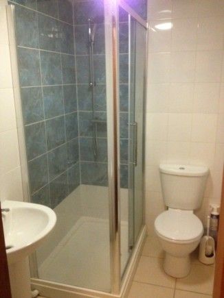 Double room available Menai Bridge Anglesey - Photo 5