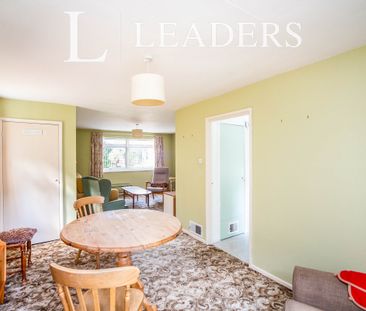 2 bedroom maisonette to rent Tulip Tree Close, Tonbridge, TN9 - Photo 5