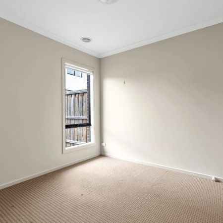 34 Papas View, Wyndham Vale - Photo 3