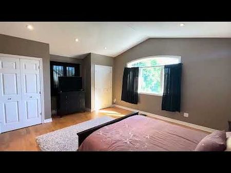 1148 Meadowcroft Crescent - Photo 3