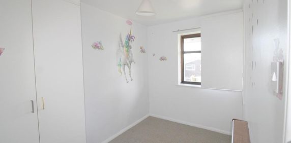2 bedroom maisonette to rent - Photo 2