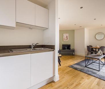 1 bedroom flat to rent - Photo 1