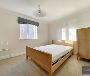 The Court, Harberton Heights, Oxford - Photo 6