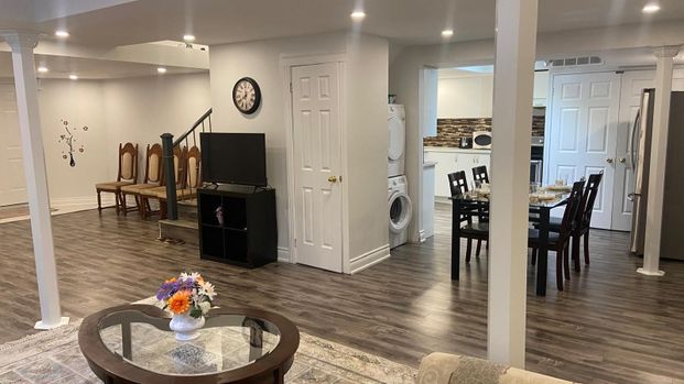 For Lease - 50 Verona Court Unit# Lower Level, Richmond Hill, Ontario - Photo 1