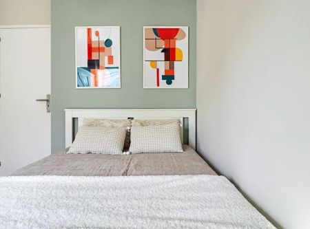 Rua António Aleixo, Amadora, Lisbon 2720-430 - Photo 5